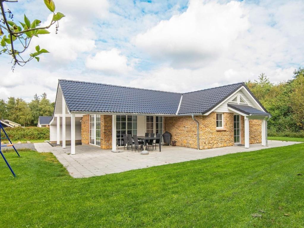 6 Person Holiday Home In Ansager 외부 사진